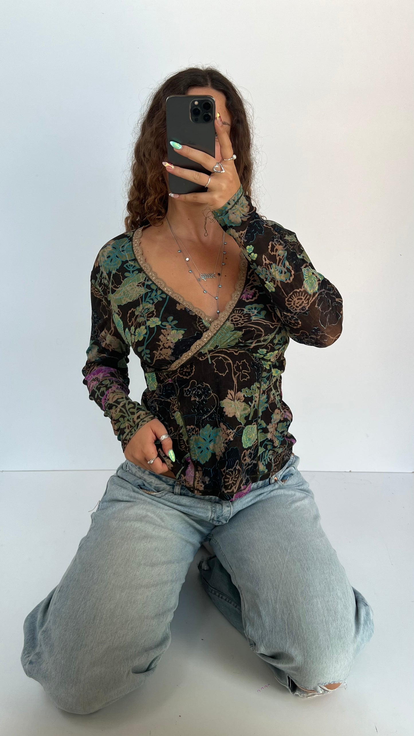 00s brown floral long sleeve top- size L