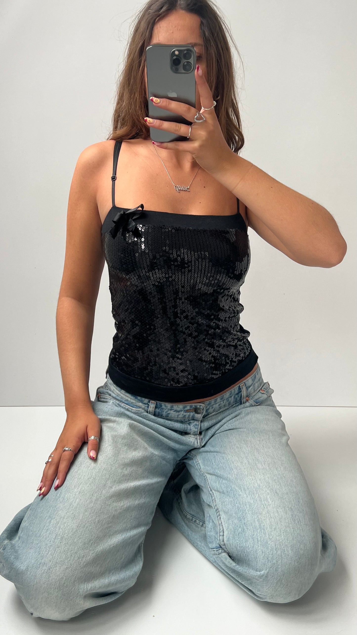 00s black sequin cami- size S