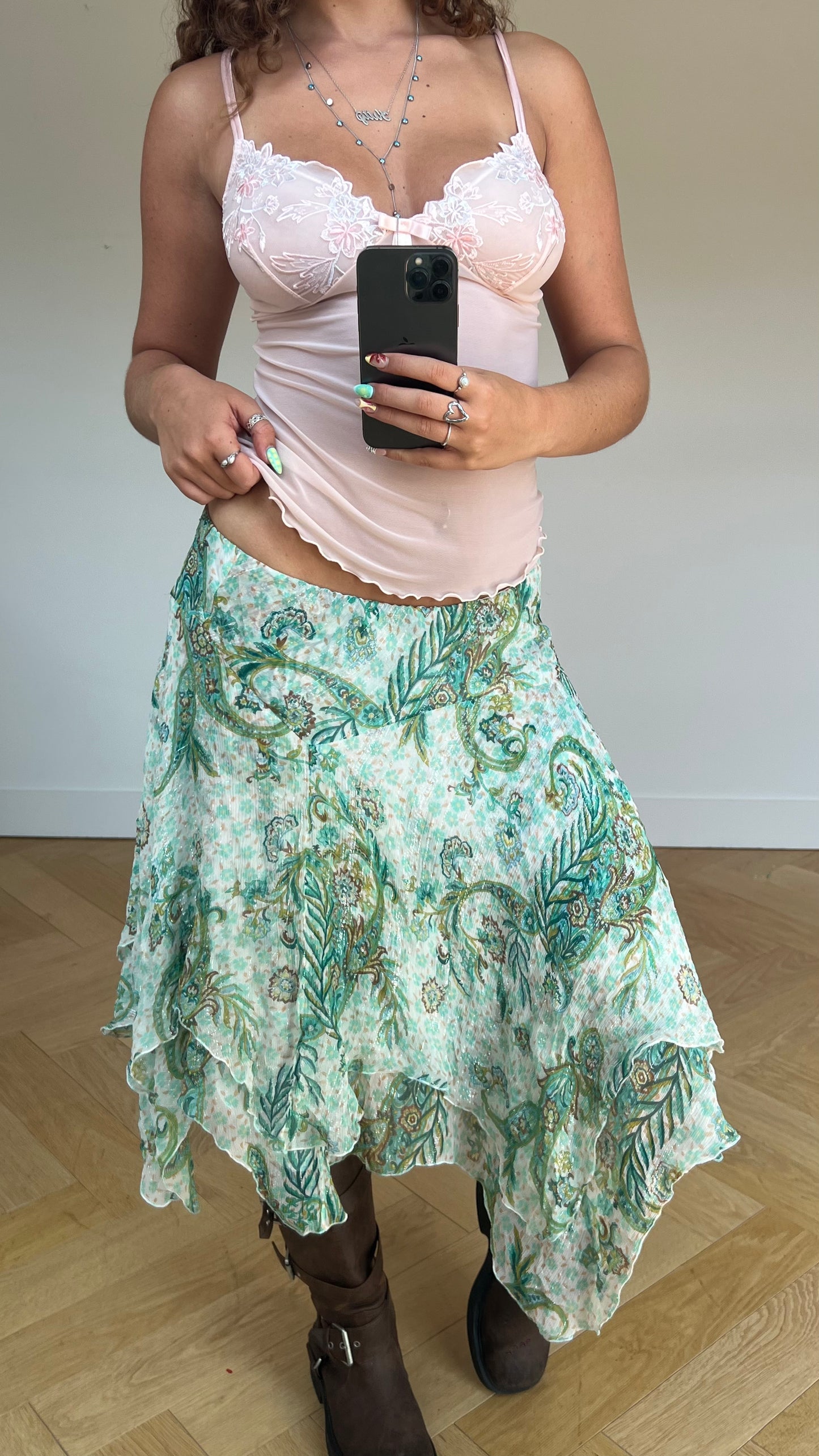 00s green paisley mesh skirt- size M