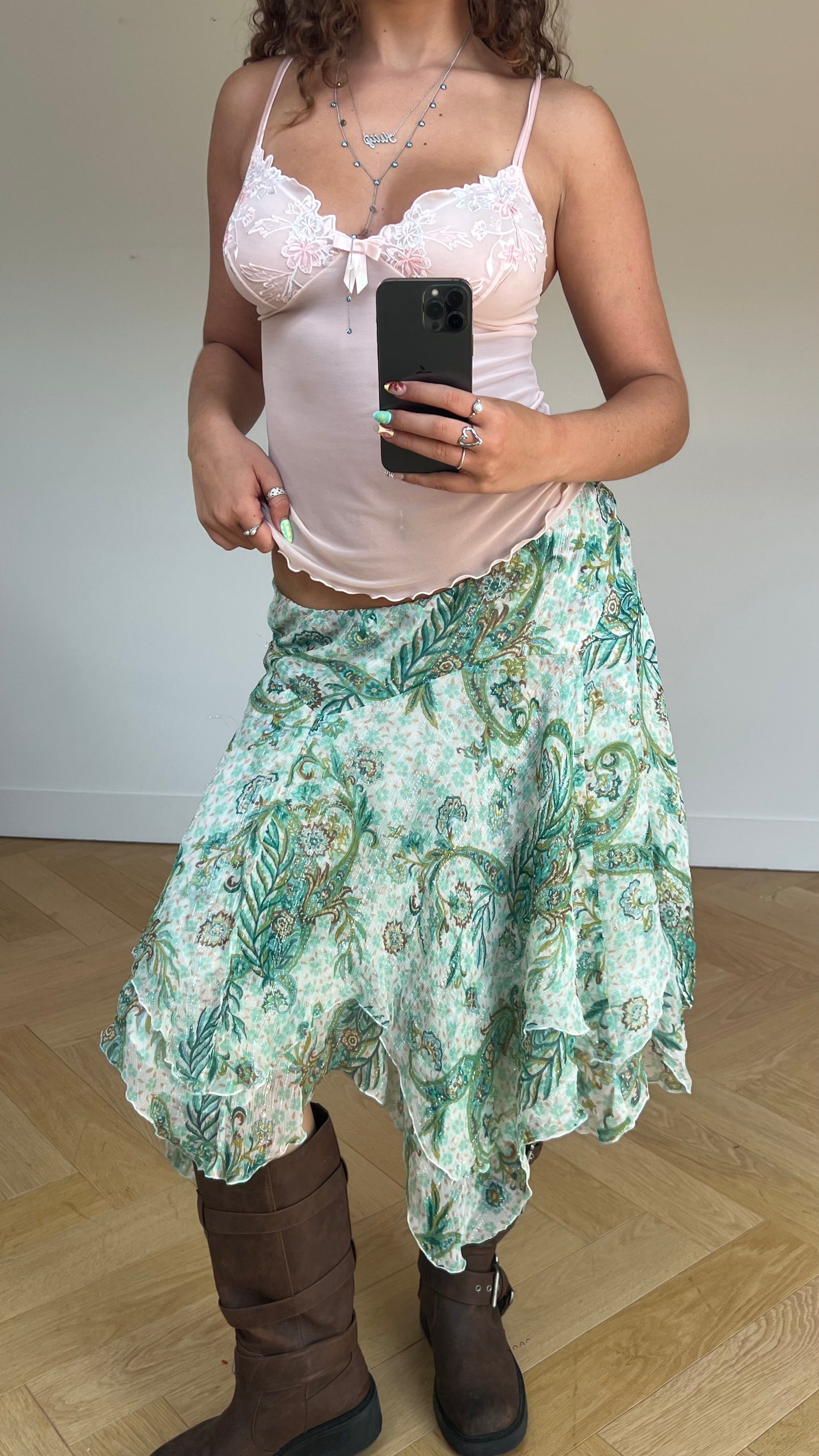 00s green paisley mesh skirt- size M