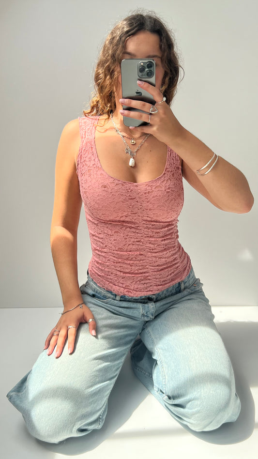 00s pink lace tank top- size S