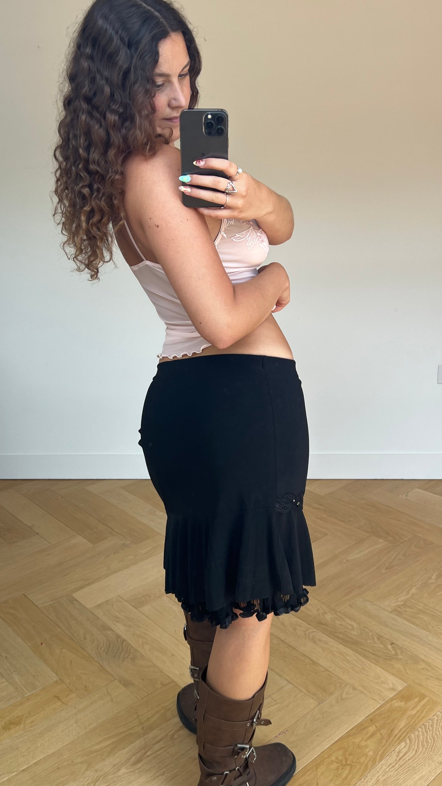 00s black asymmetric midi skirt- size M