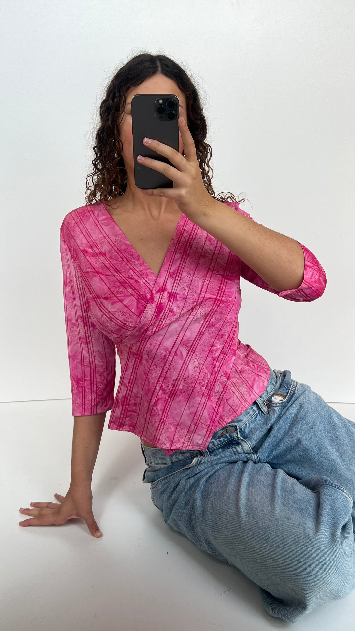 00s pink glitter top- size L