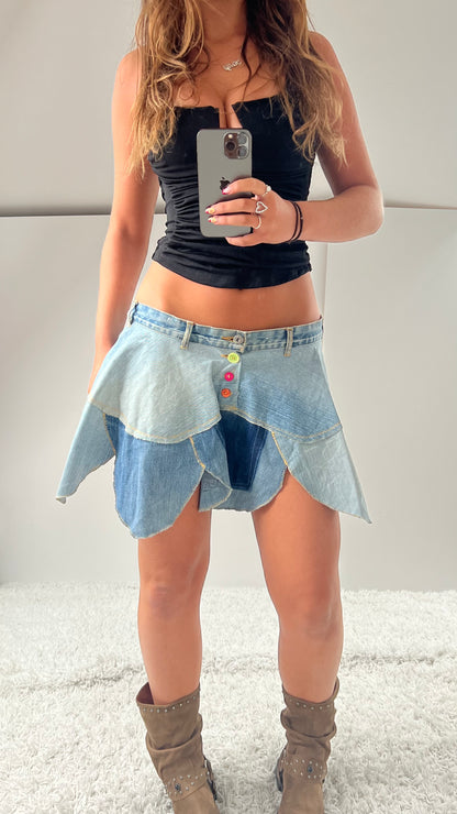 00s denim petal mini skirt- size L
