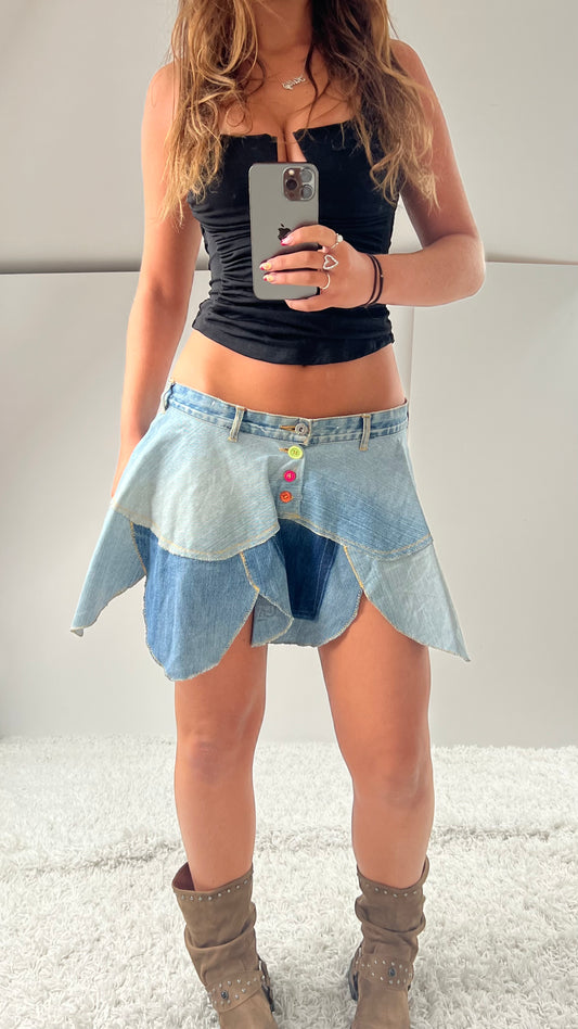 00s denim petal mini skirt- size L