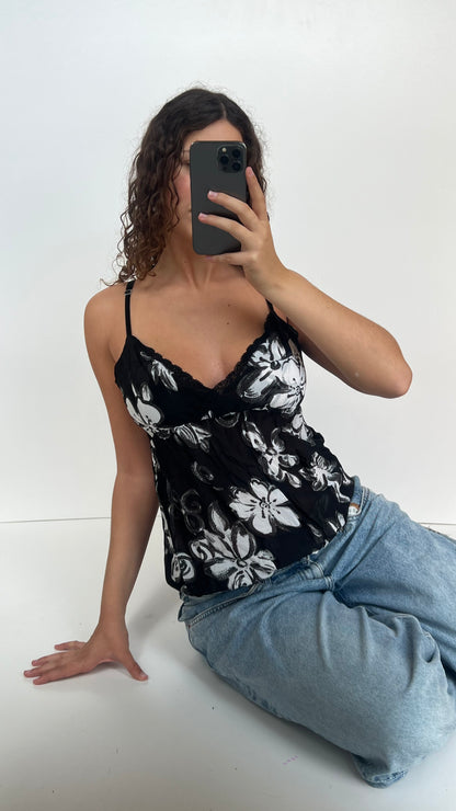 00s black floral bubble cami- size S