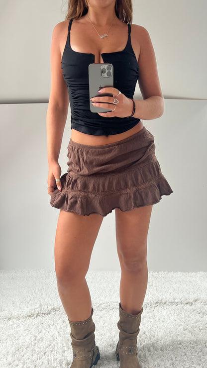 00s brown ruffle mini skirt- size M