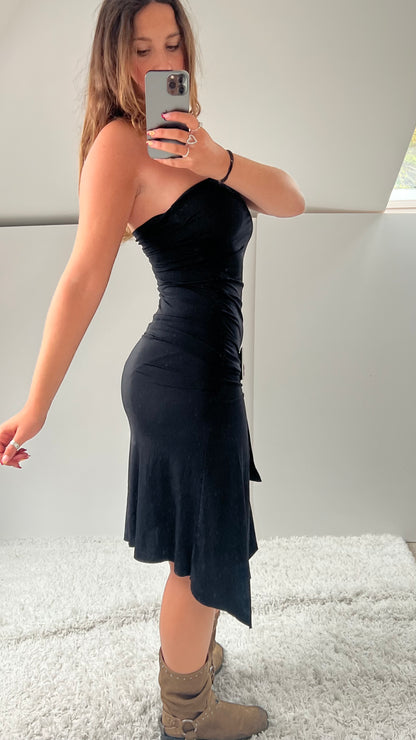 00s black strapless midi dress- size S