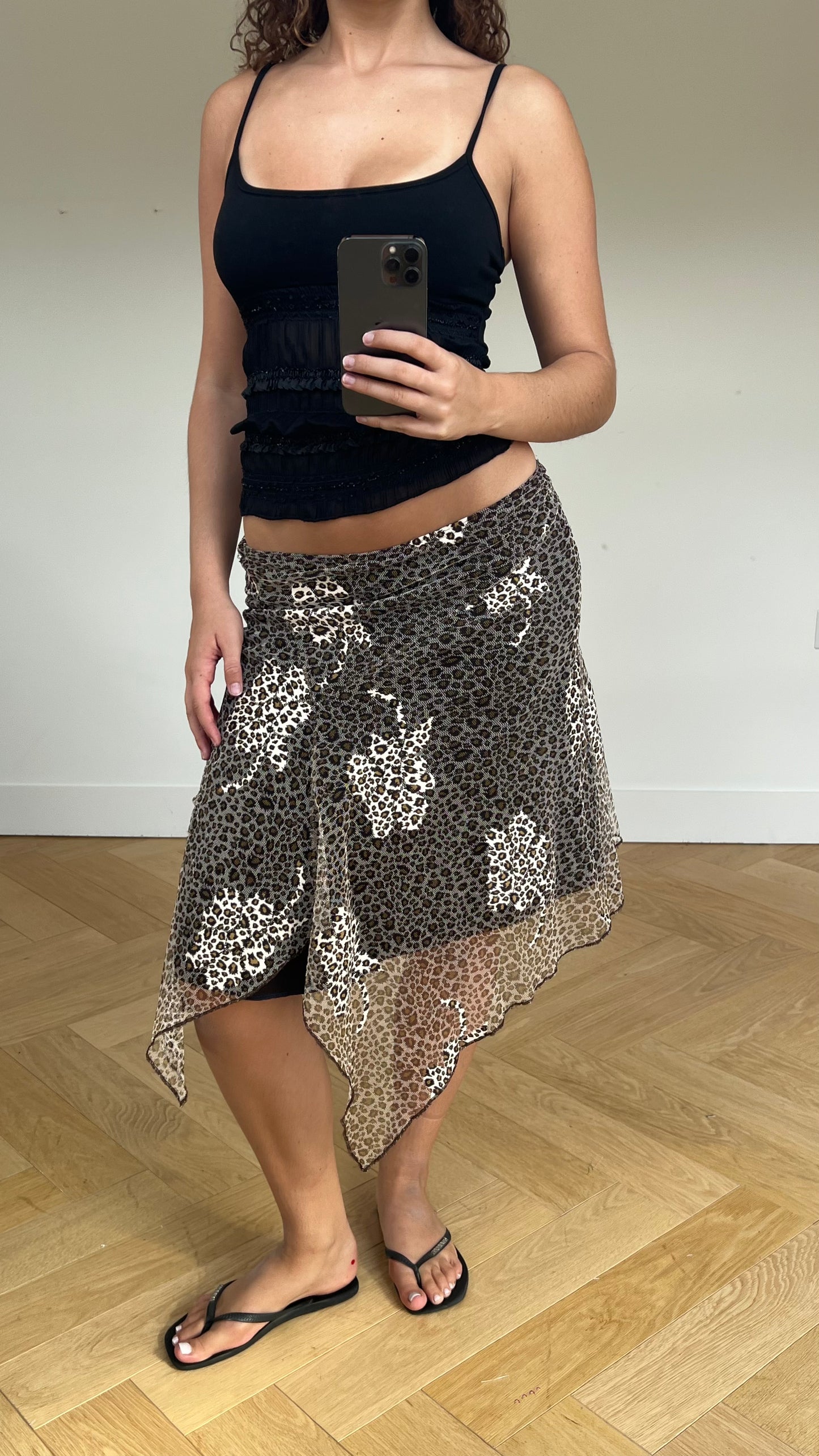 00s leopard lace midi skirt- size M