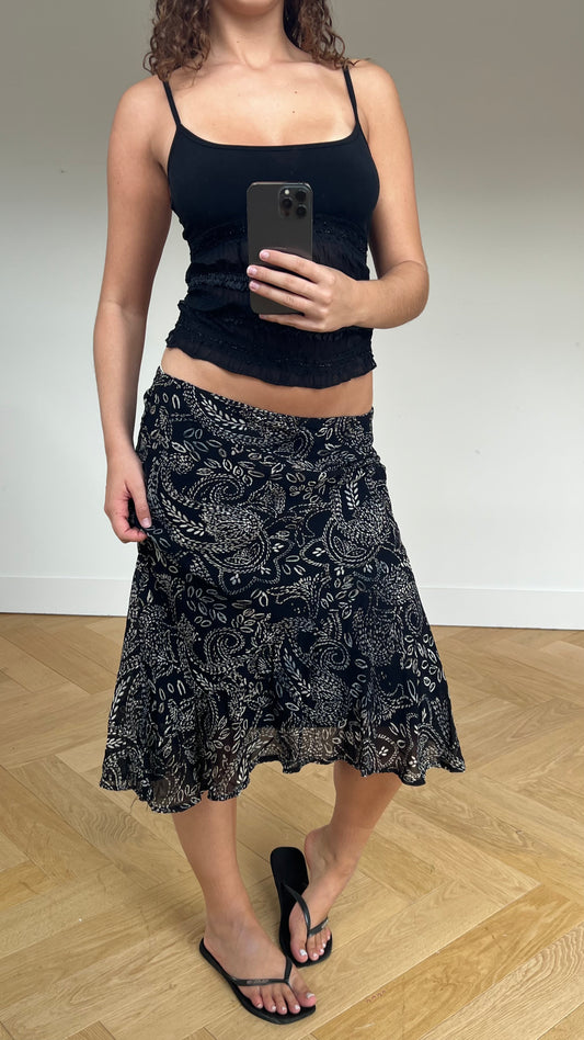00s black mesh midi skirt- size L
