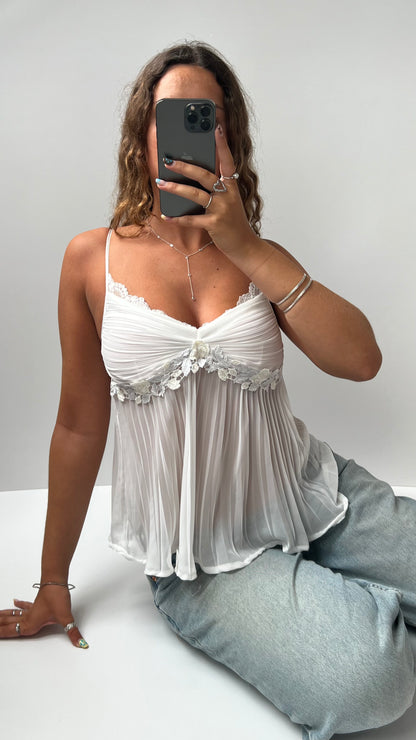 00s white pleated cami- size S
