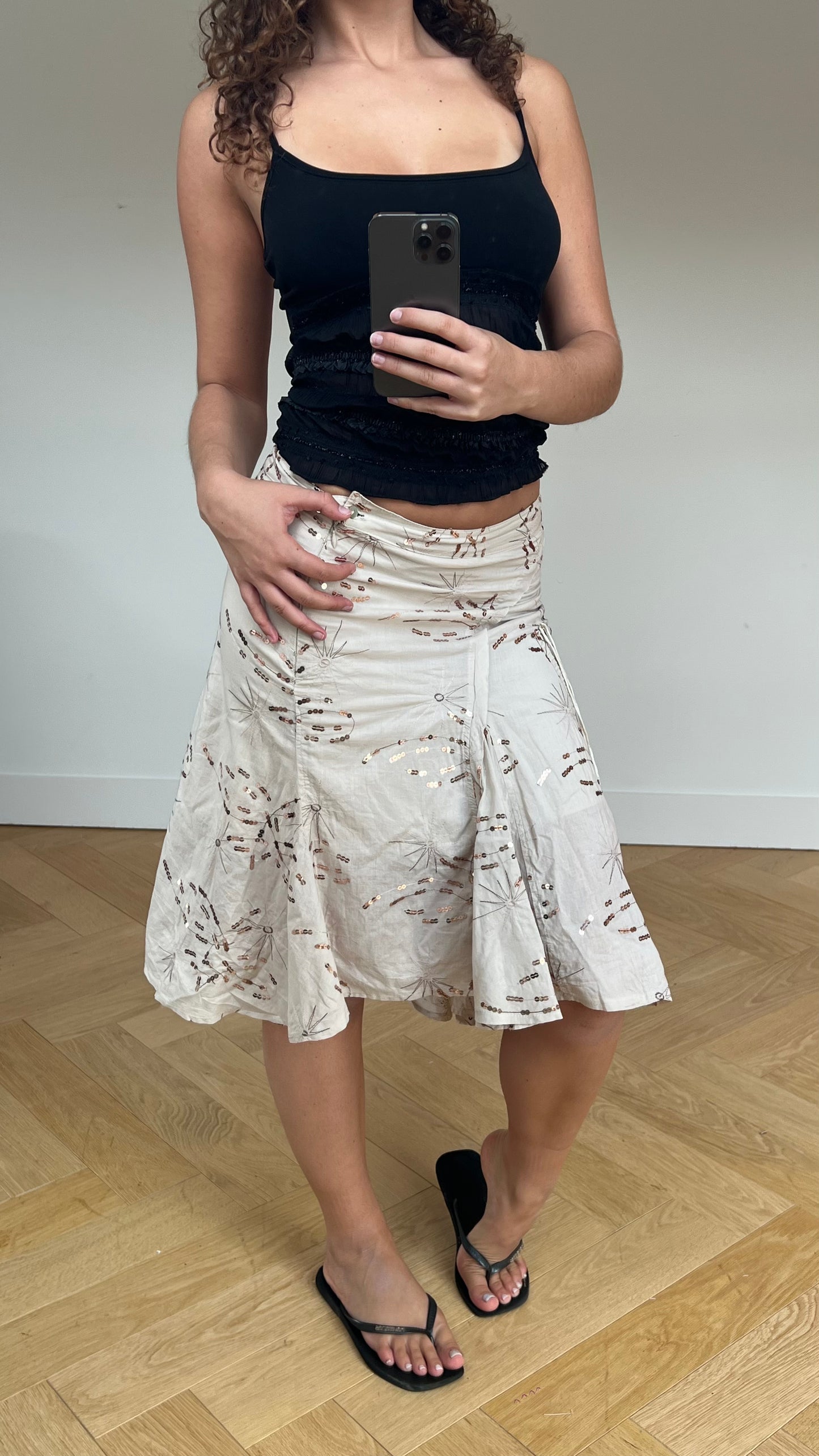 00s cream sequin midi skirt- size M