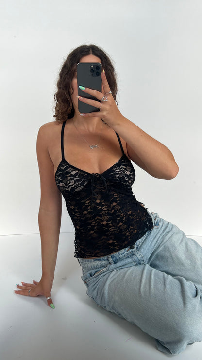 00s black lace cami- size S