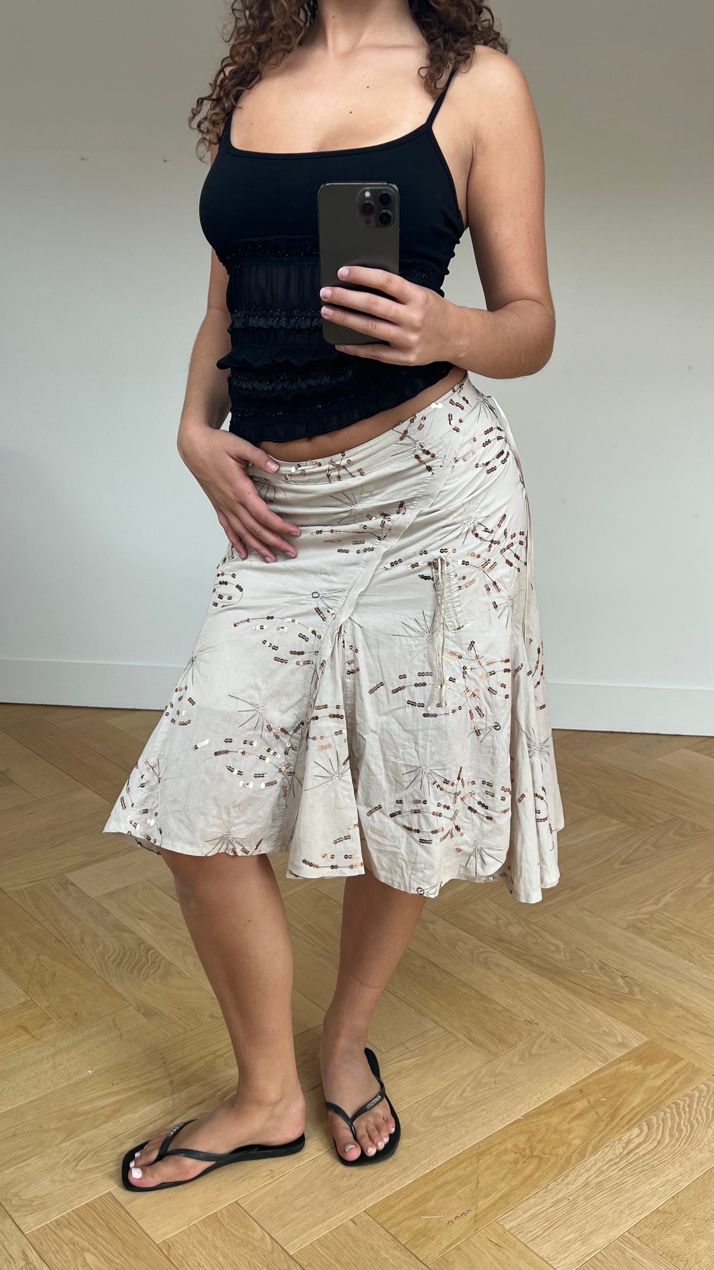 00s cream sequin midi skirt- size M