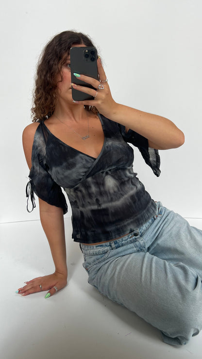 00s grey mesh top- size S