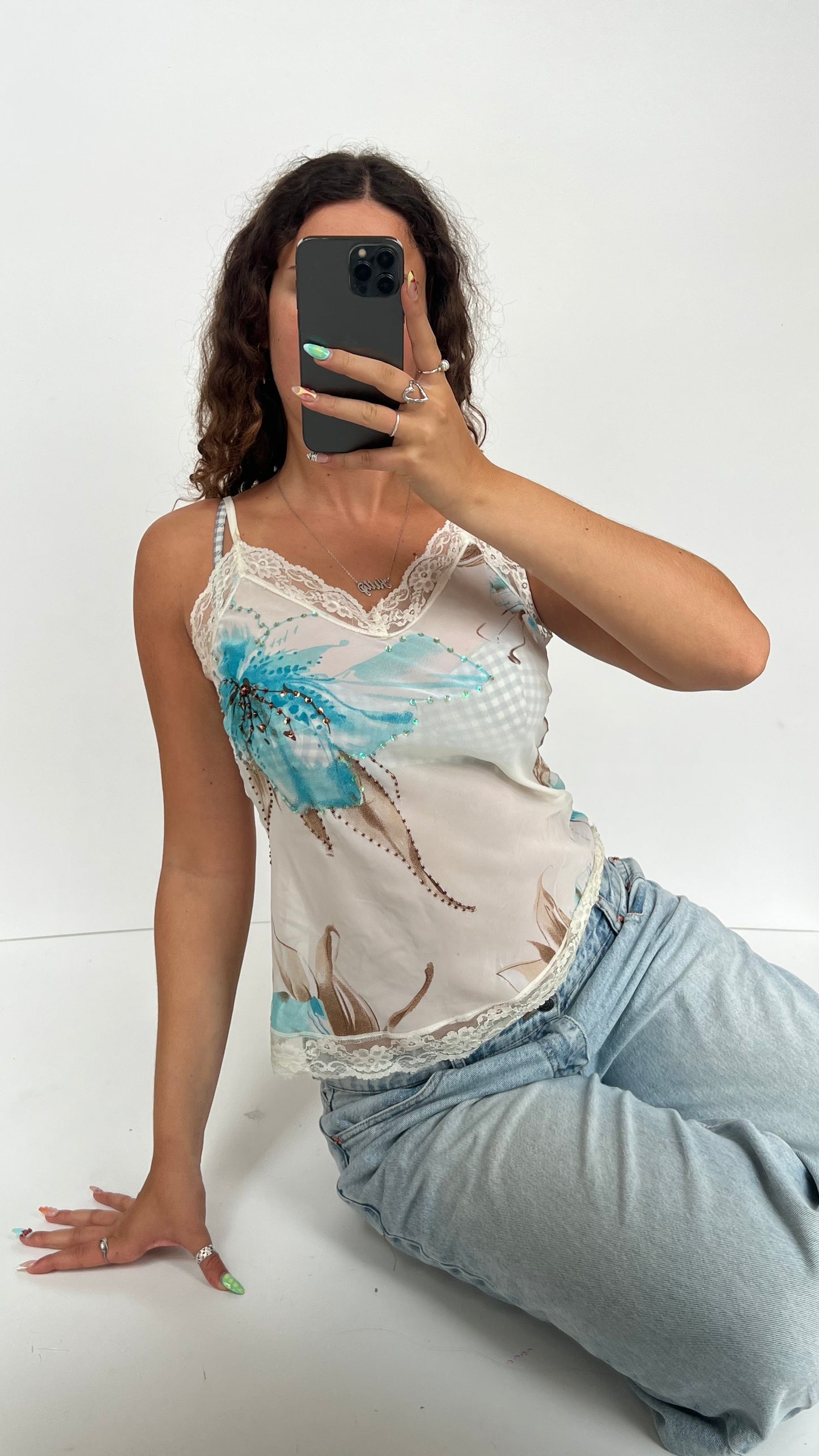 00s white blue floral cami- size L