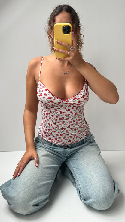00s white red floral cami- size M