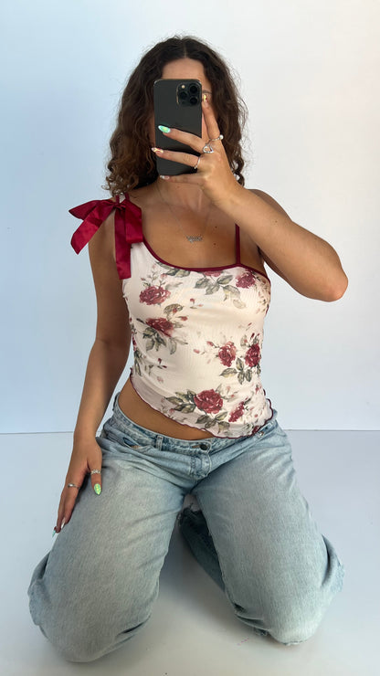 00s white red floral cami- size S