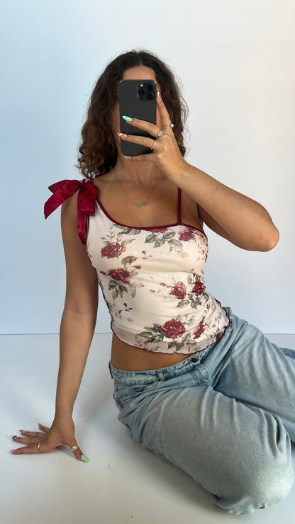 00s white red floral cami- size S