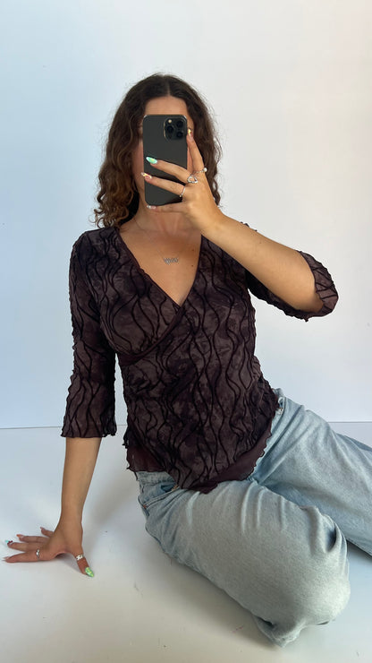00s mauve mesh long sleeve top- size L