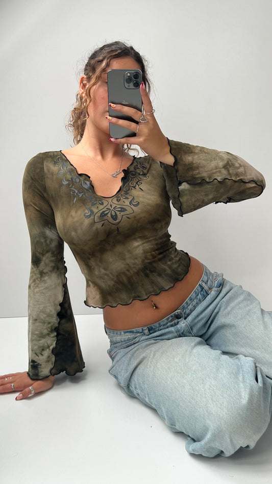 00s green tie dye long sleeve top- size S