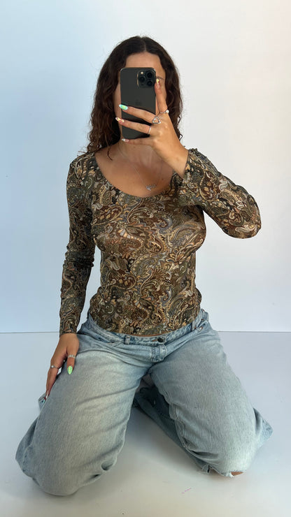 00s khaki brown paisley top- size M