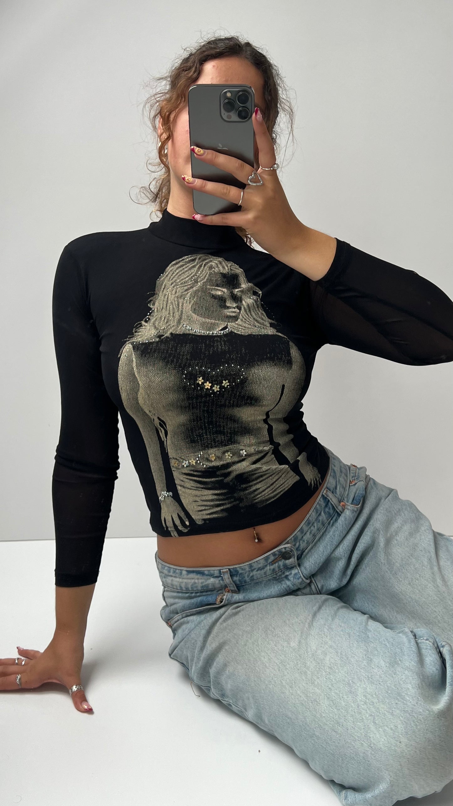 00s black graphic long sleeve top- size S