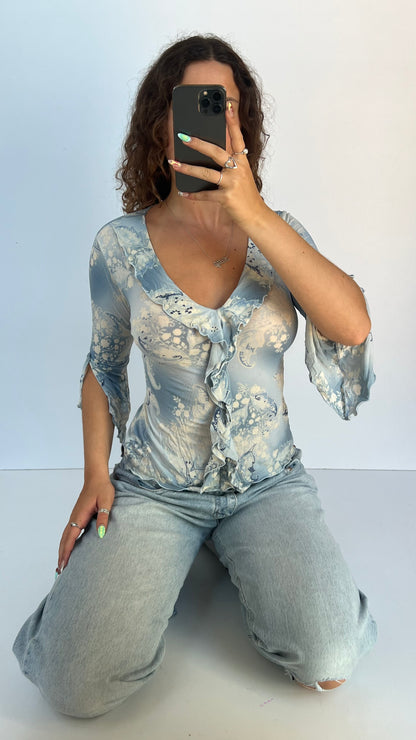 00s blue long sleeve top- size M