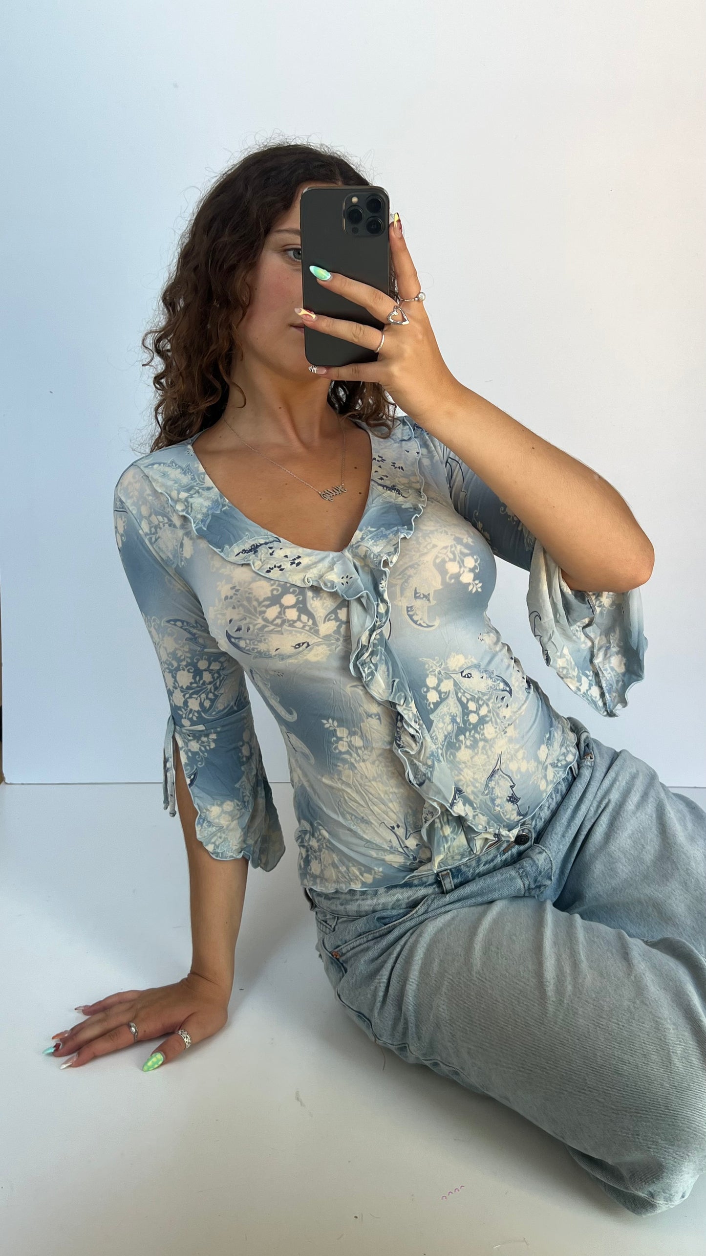 00s blue long sleeve top- size M