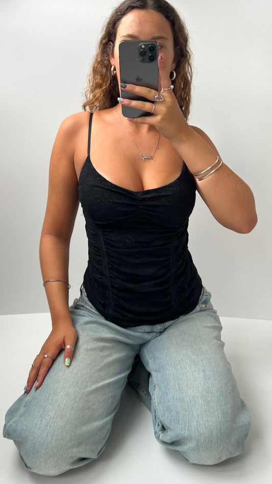 00s black lace cami- size M