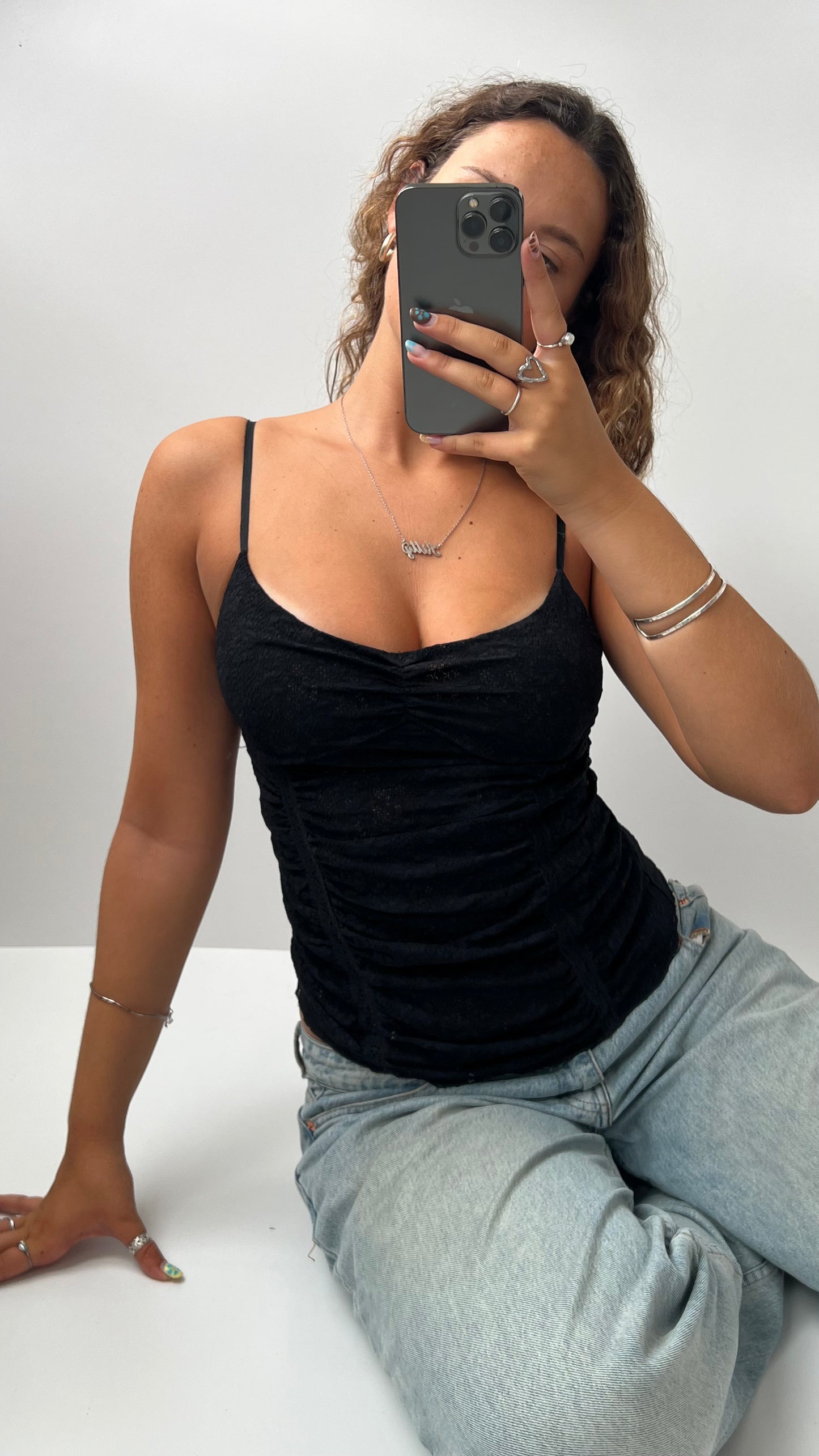 00s black lace cami- size M