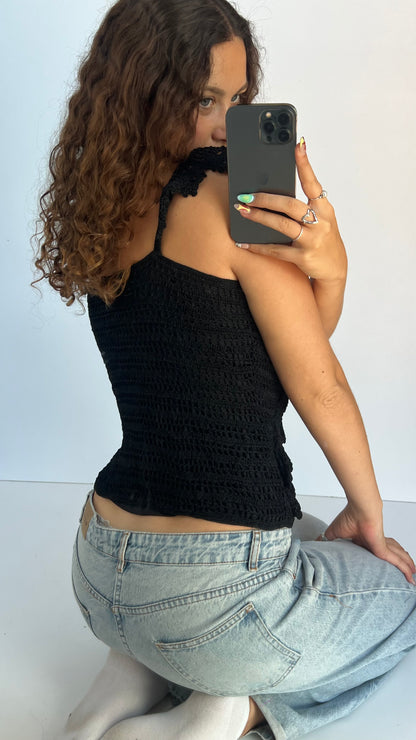 00s black crochet cami- size L