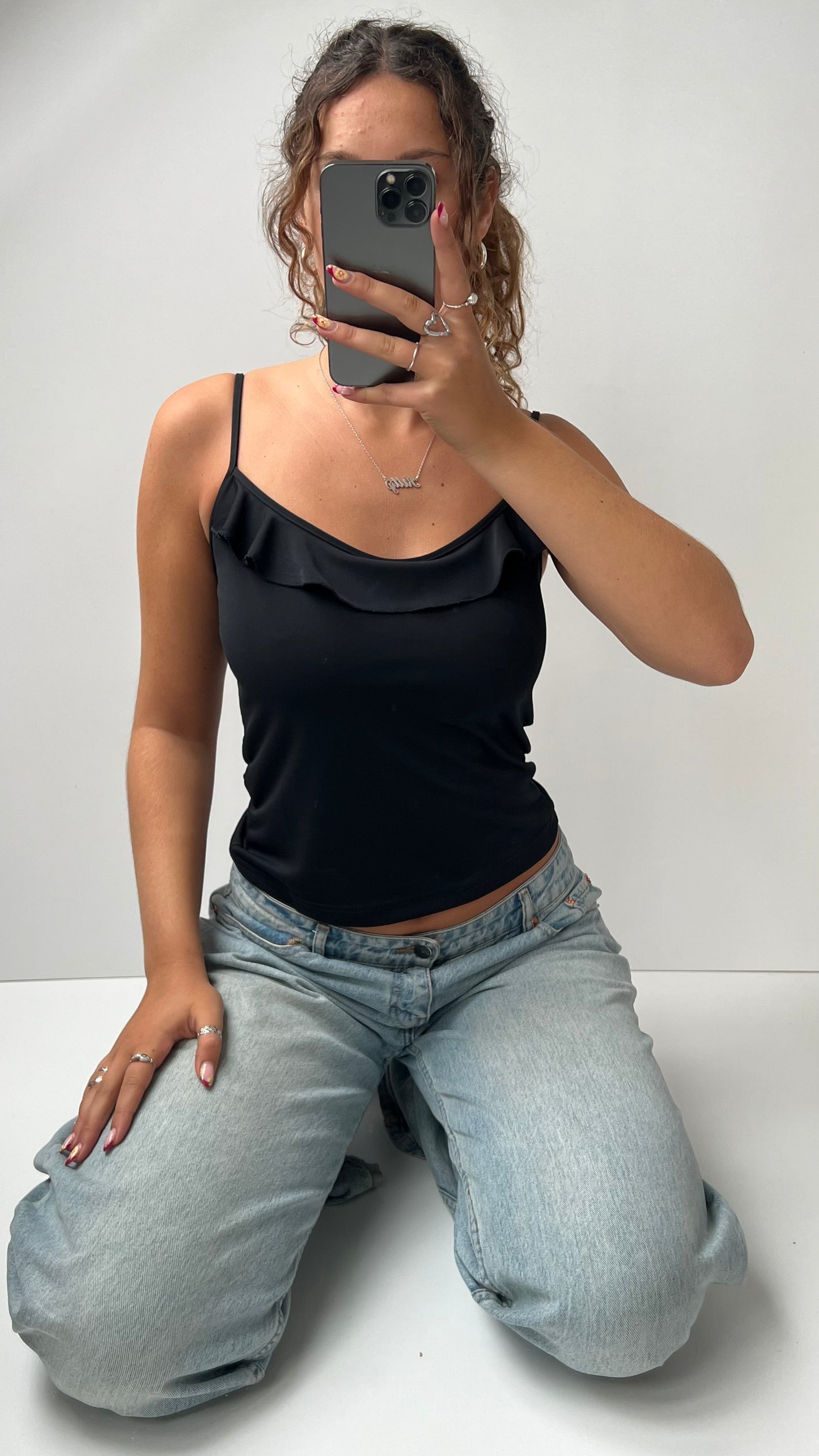 00s black ruffle cami- size S