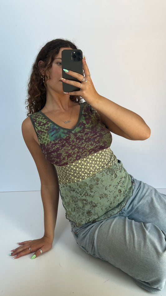00s khaki mesh tank top- size L