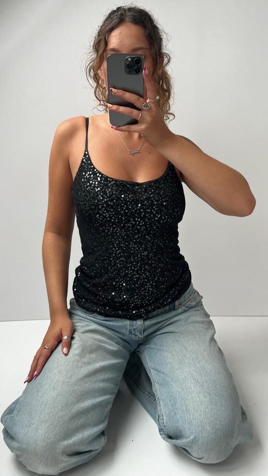 00s black sequin cami- size S