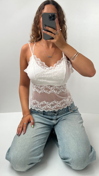 00s white lace cami- size L