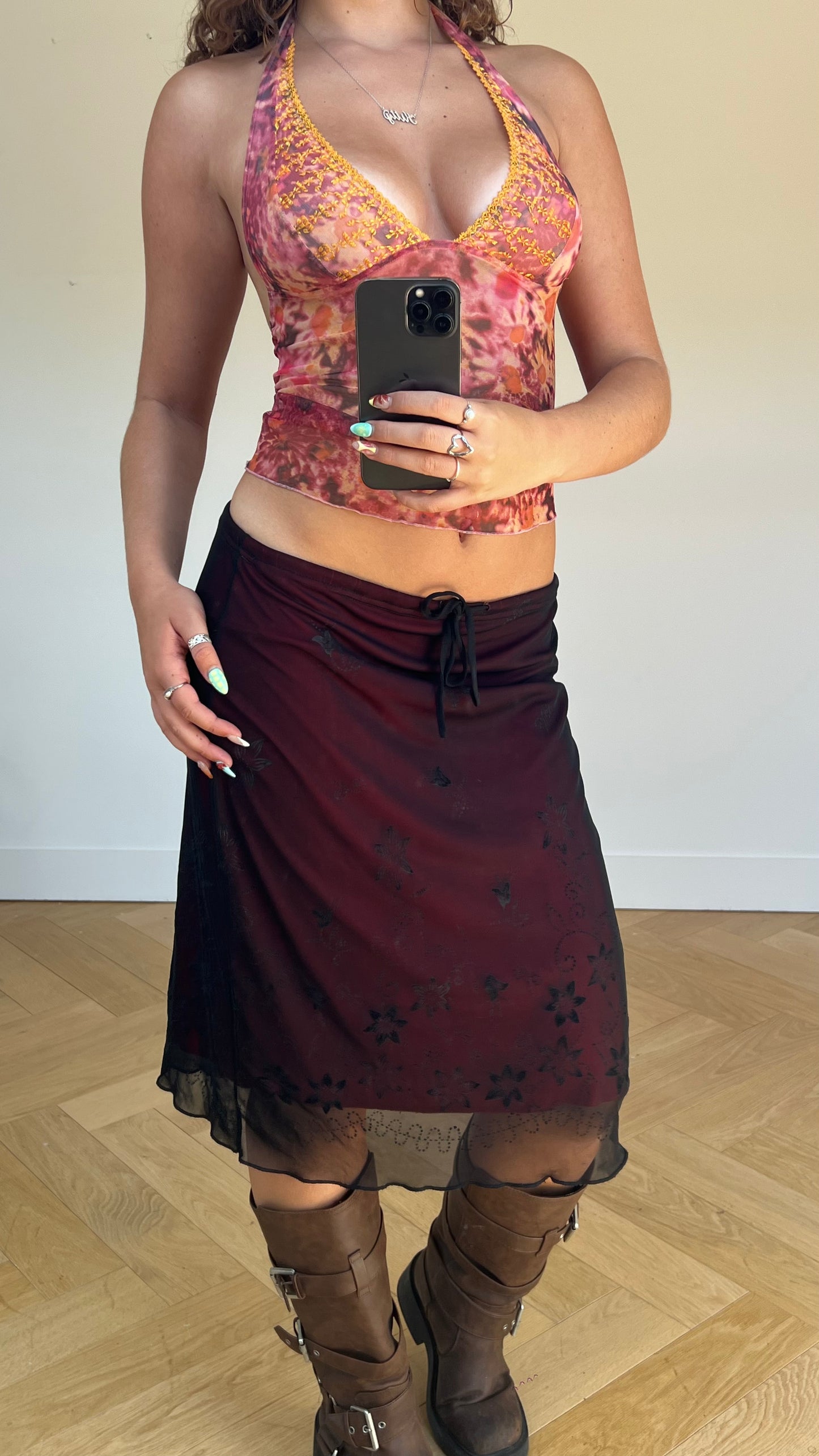 00s red mesh midi skirt- size L