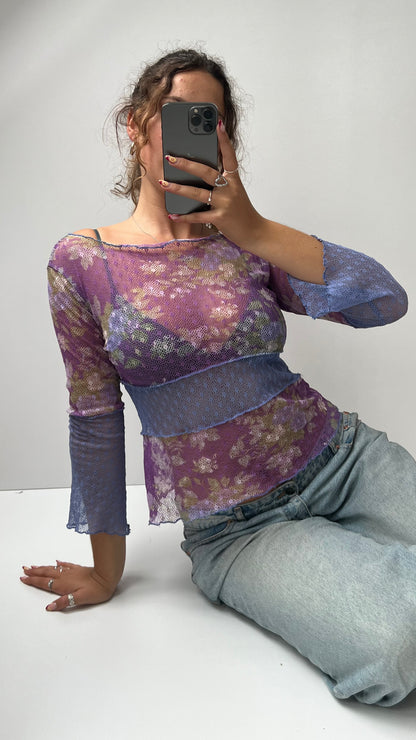00s purple lace long sleeve top- size M