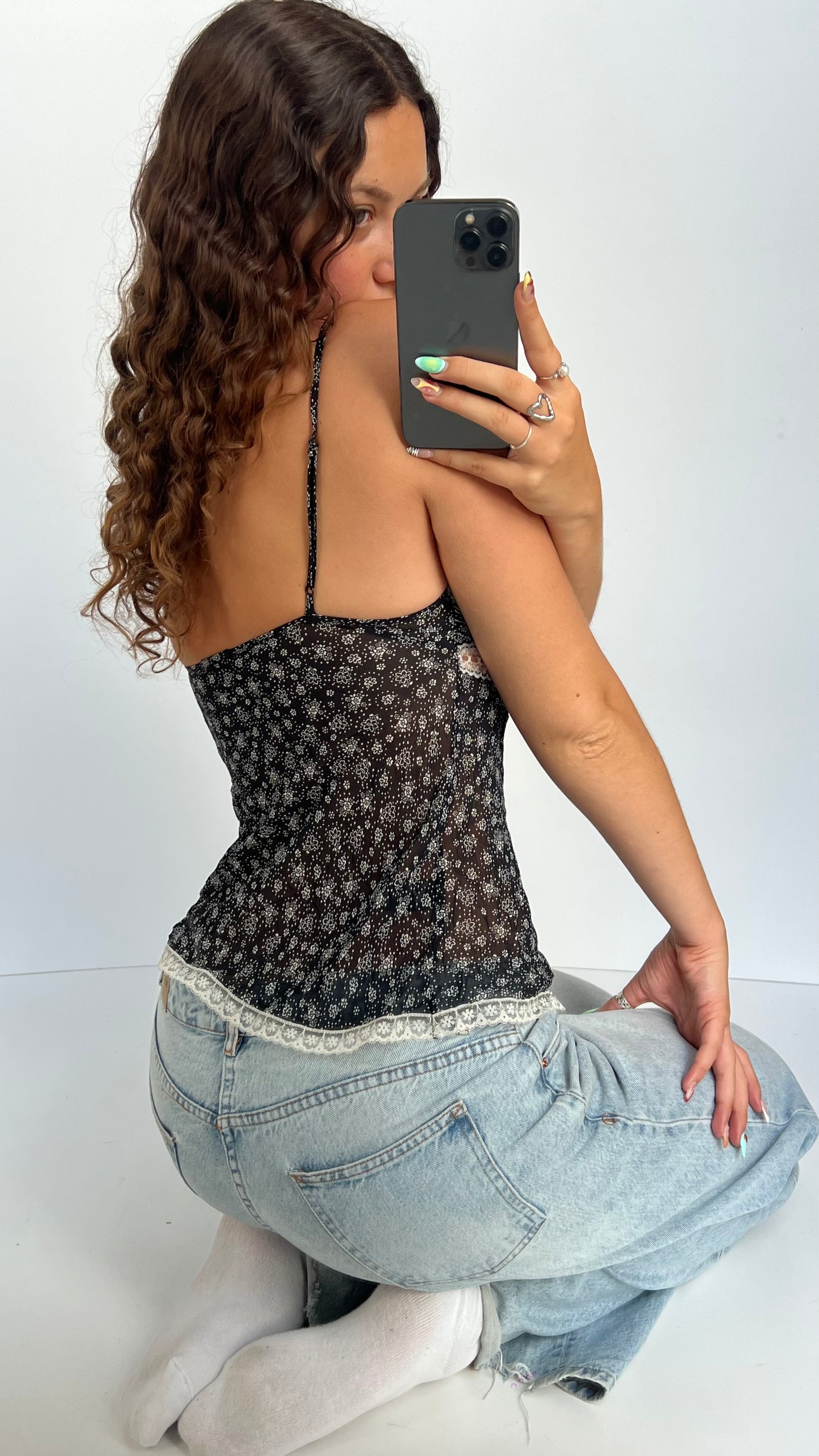00s black lace floral cami- size M