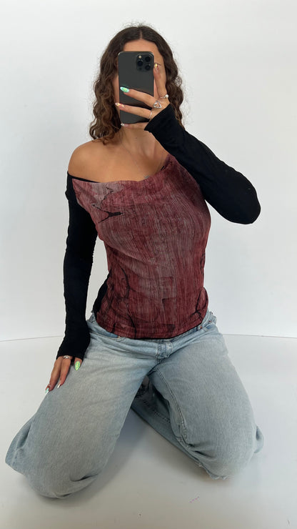00s red mesh long sleeve top- size S