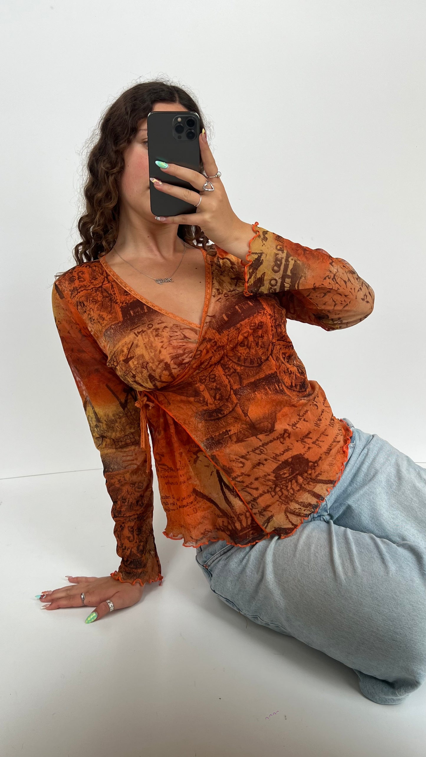 00s orange mesh long sleeve top- size L