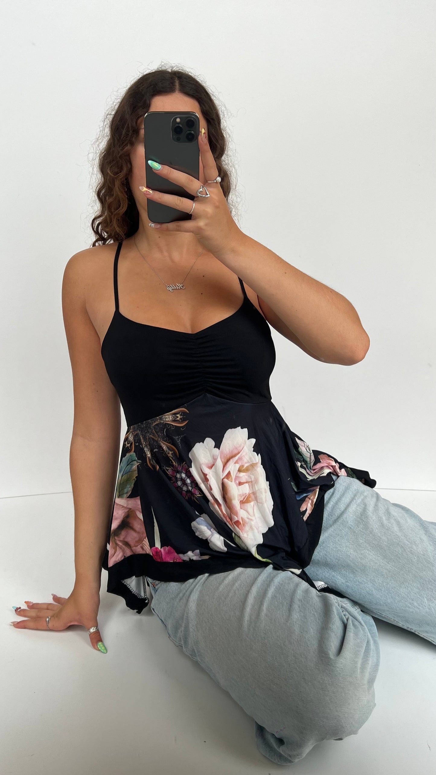 00s black floral cami- size M