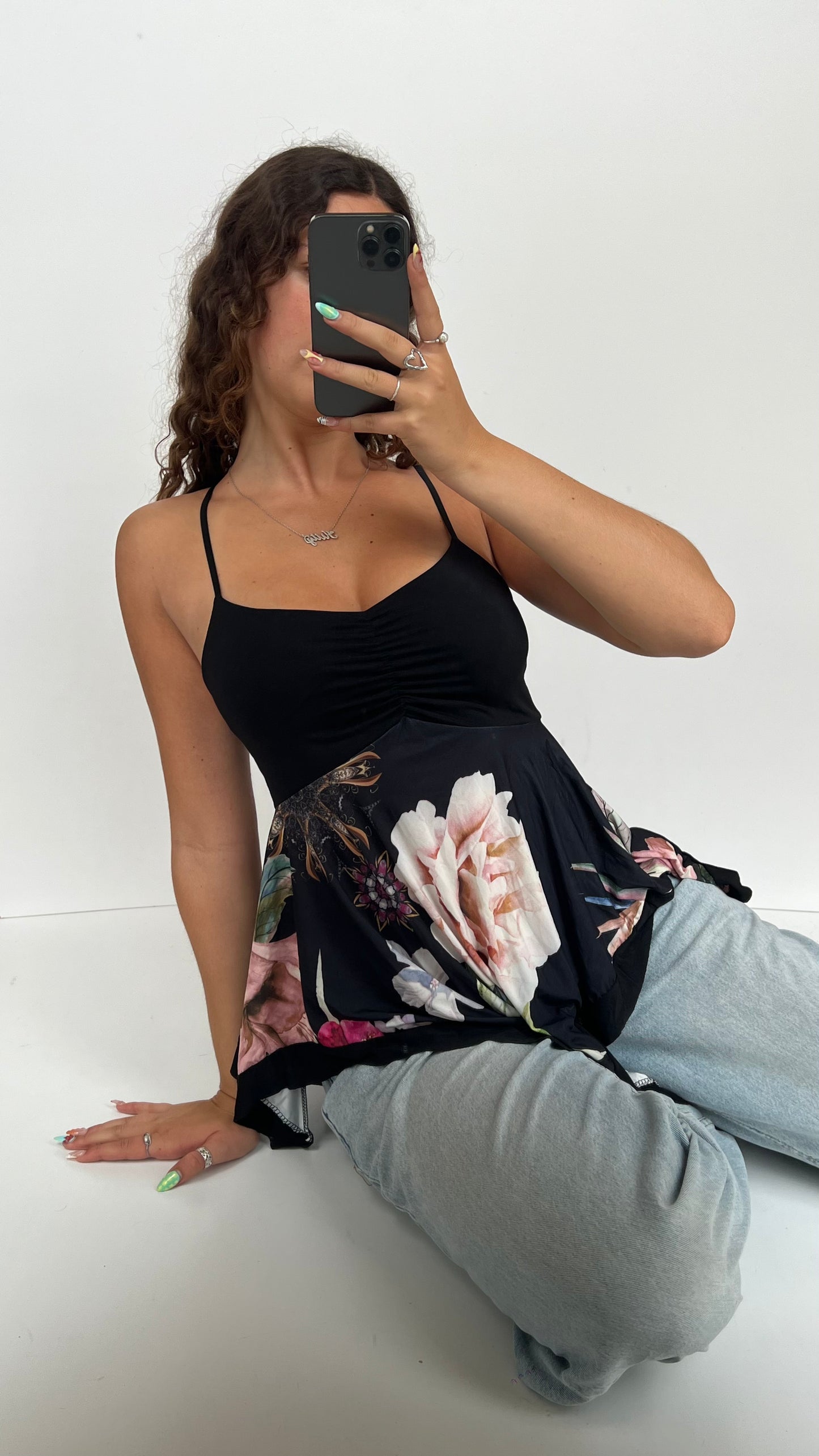 00s black floral cami- size M