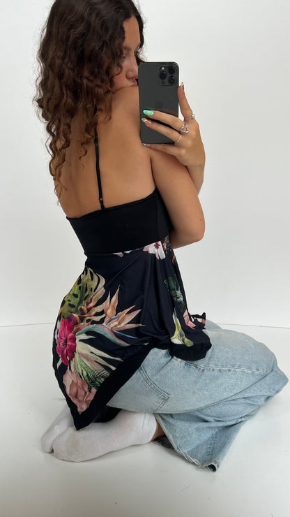 00s black floral cami- size M