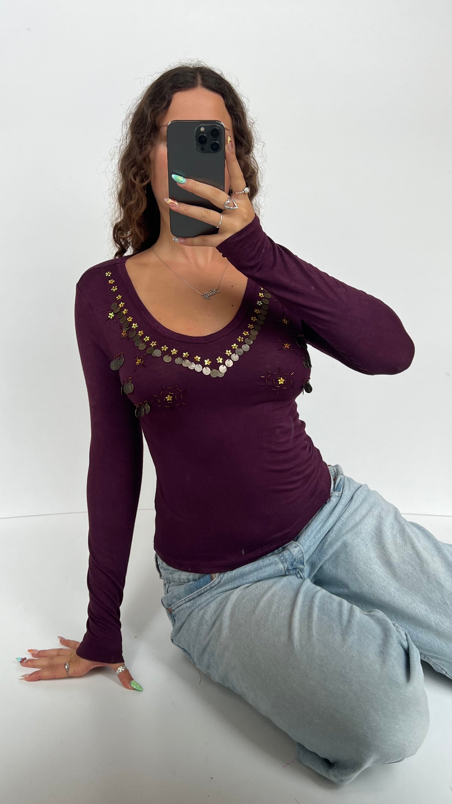 00s burgundy charm top- size M