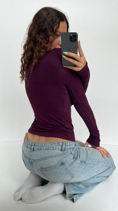 00s burgundy charm top- size M