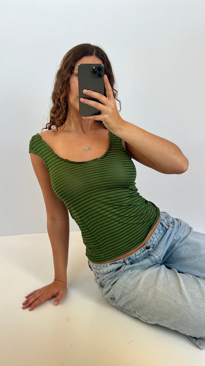 00s green striped top- size M