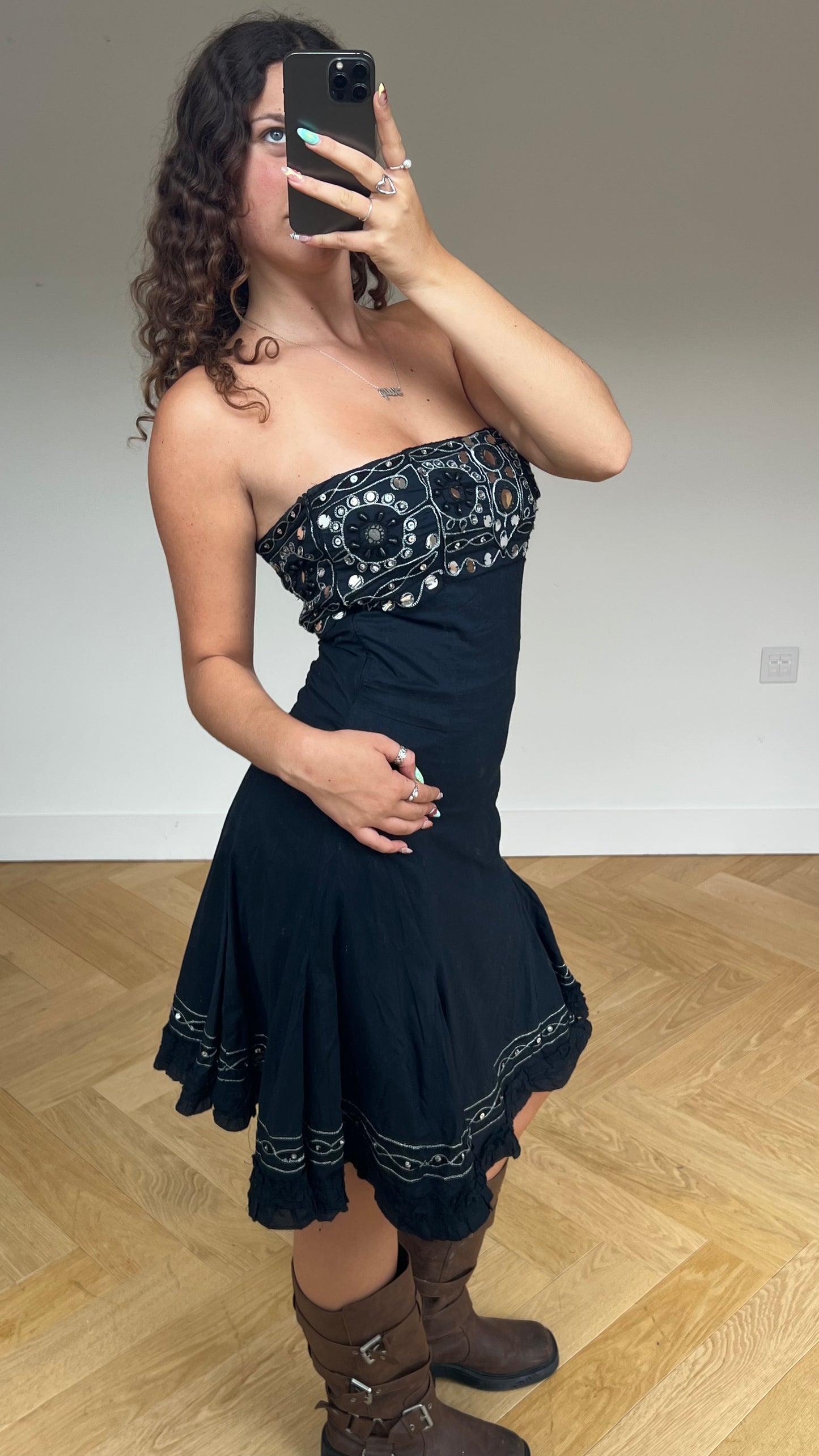 00s black sequin midi dress- size M