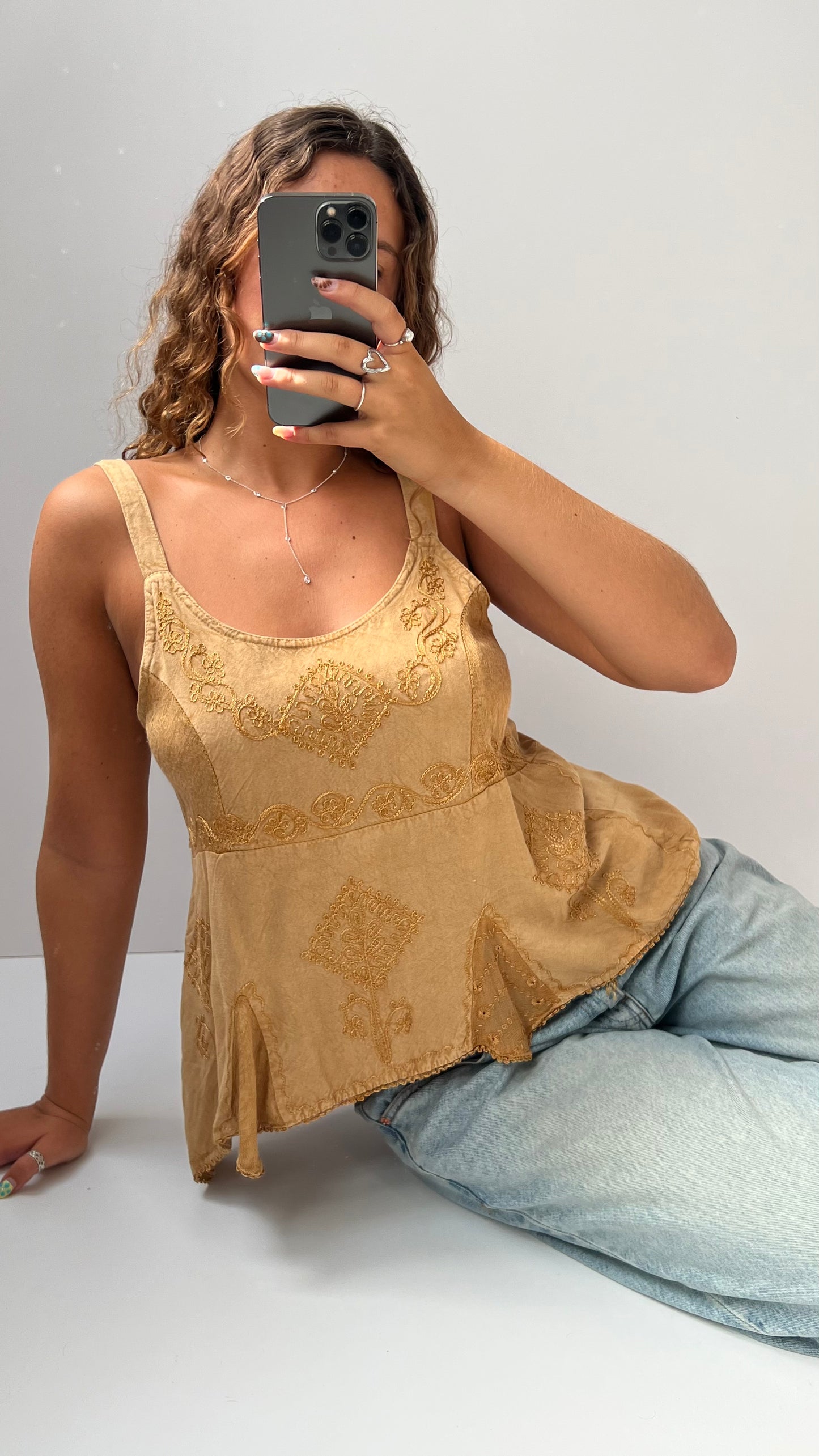 00s brown embroidered cami- size M