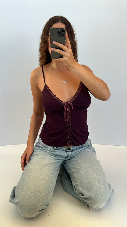 00s burgundy lace cami- size L